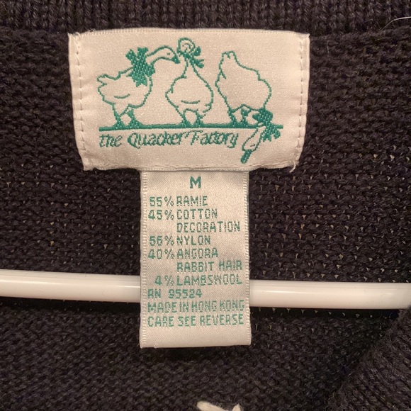 The Quacker Factory Christmas Sweater Vest ⛄️ - Picture 3 of 3